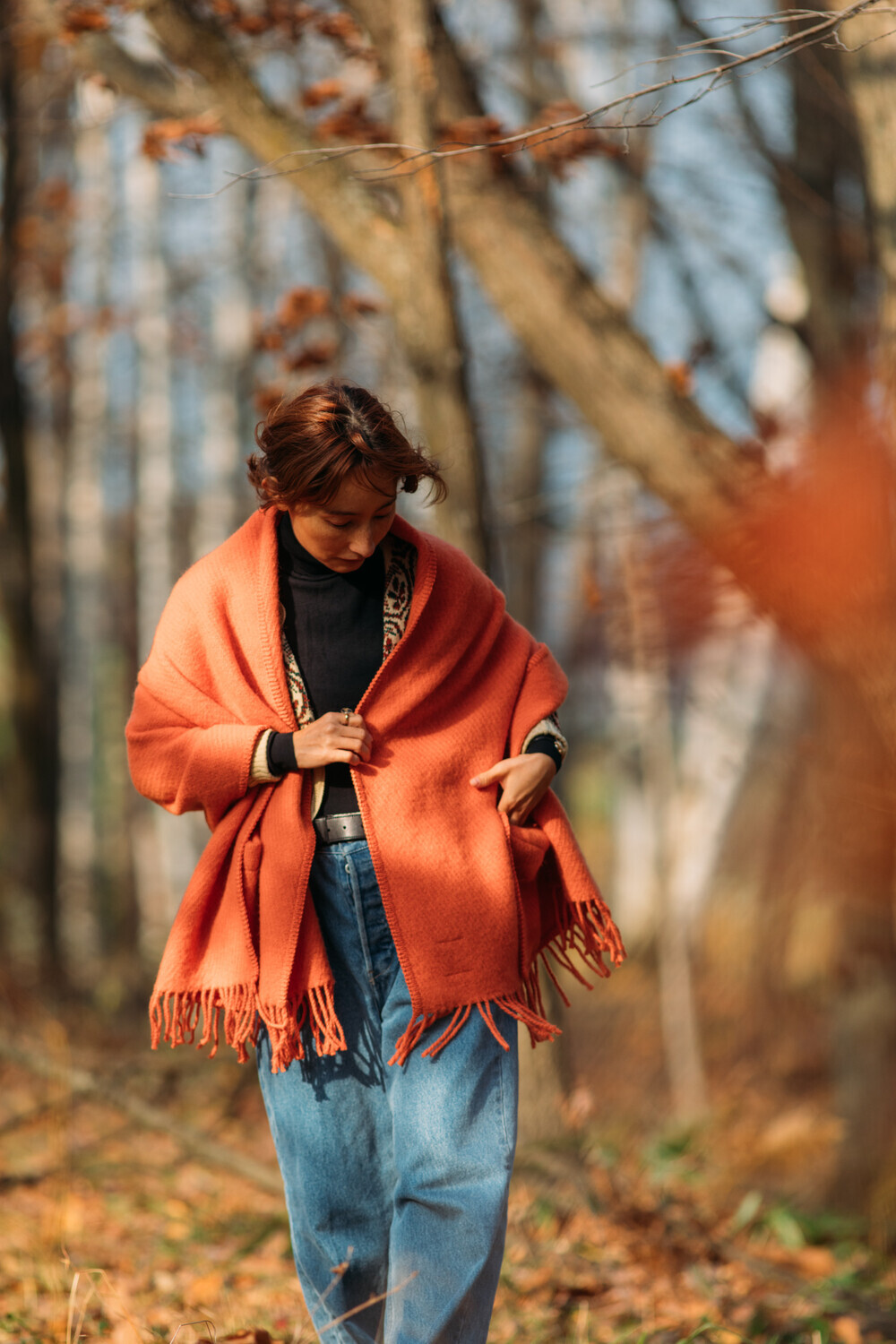 lapuankankurit_uni_pocket_shawl_peach-2