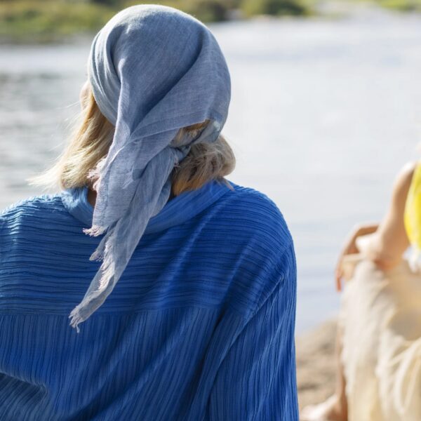 Lapuan Kankurit<br>方型亞麻薄圍巾 (HALI 藍)