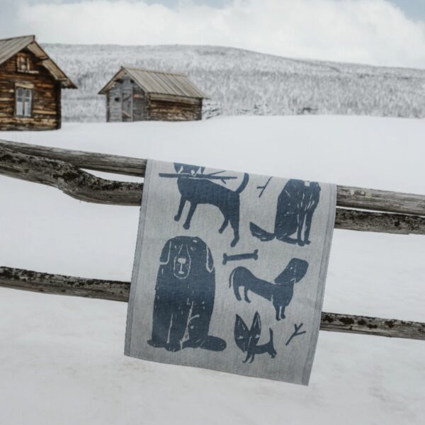 Lapuan Kankurit<br>MATTI PIKKUJÄMSÄ合作款棉麻萬用巾<br> (狗狗集會 藍莓)